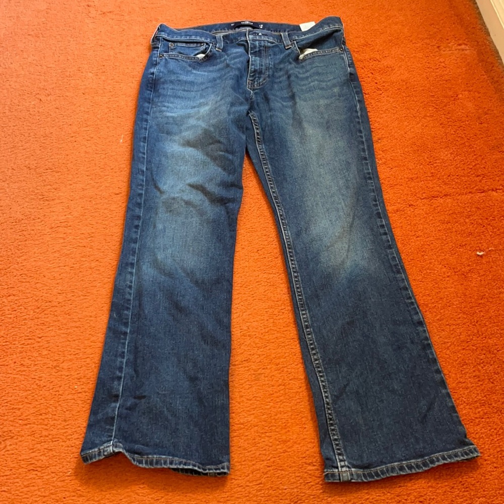 Men’s Hollister jeans